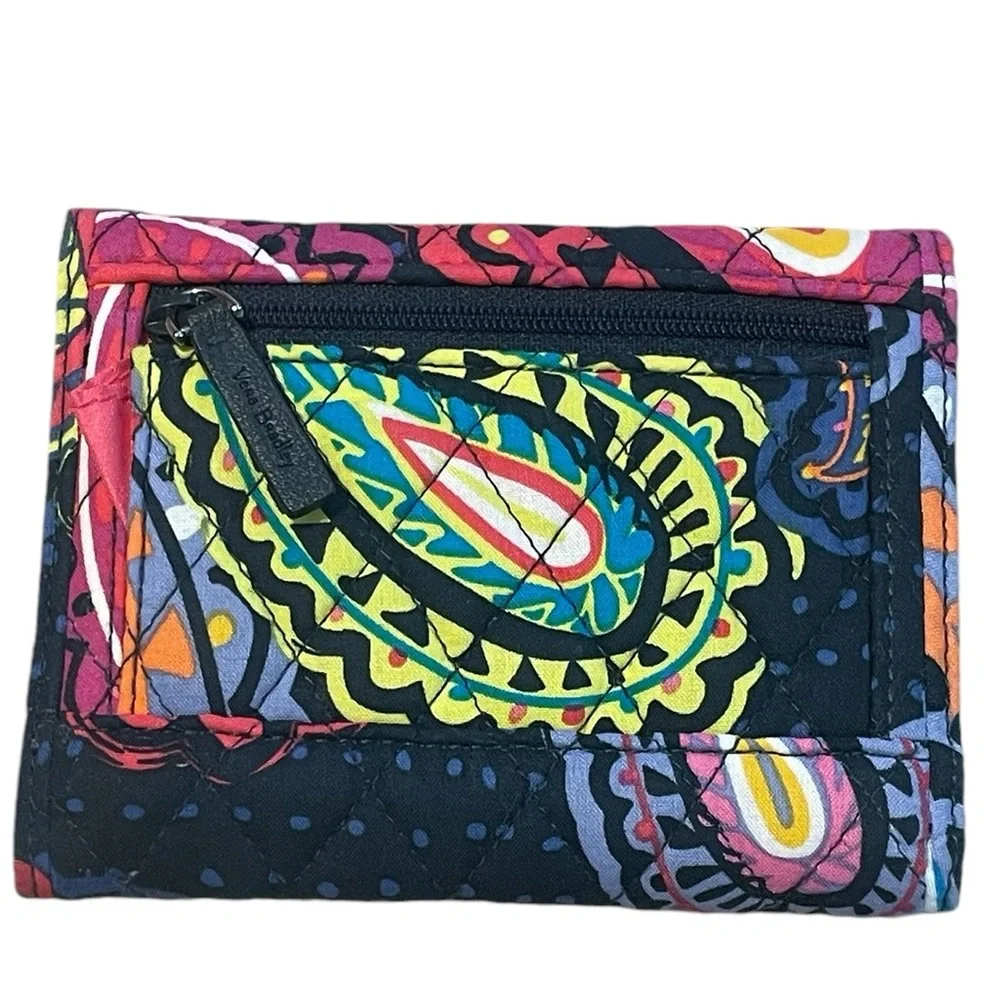 Vera‎ Bradley Quilted Wallet, EUC - Picture 2 of 4